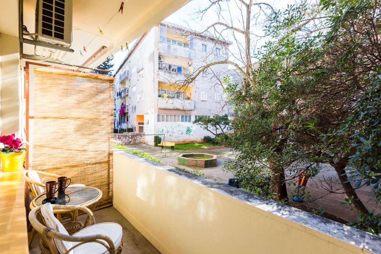 Lavender Apt. W. Balcony In Old Town Appartement *