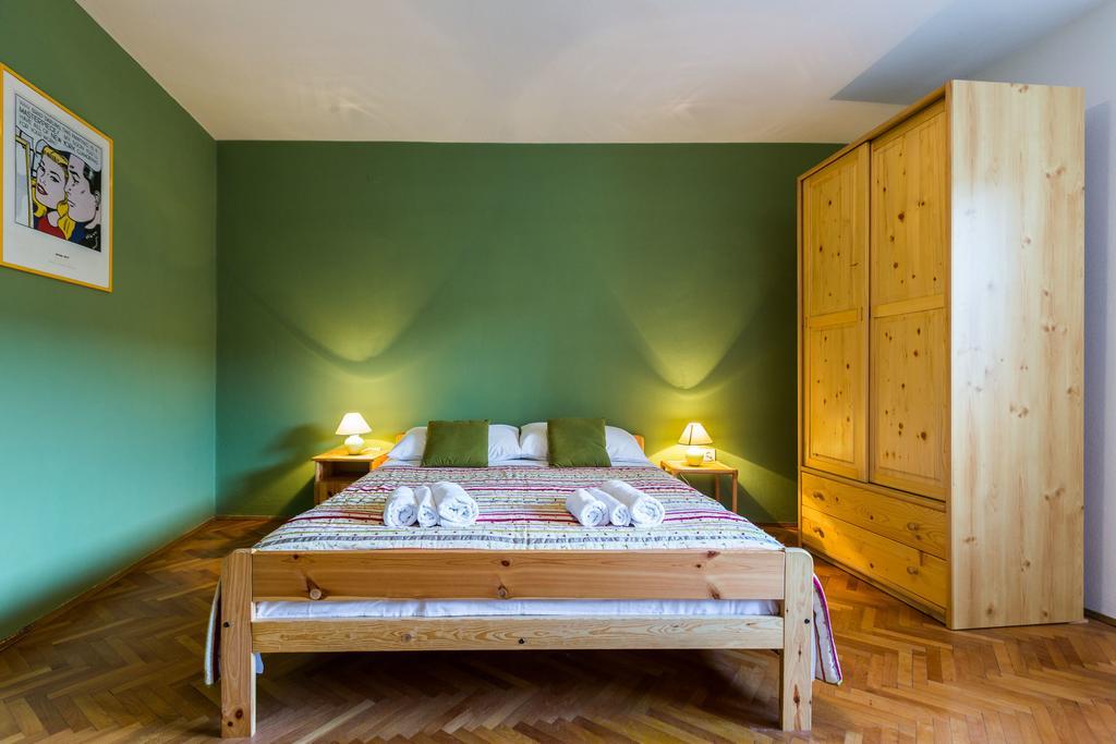 Lavender Apt. W. Balcony In Old Town * Zadar